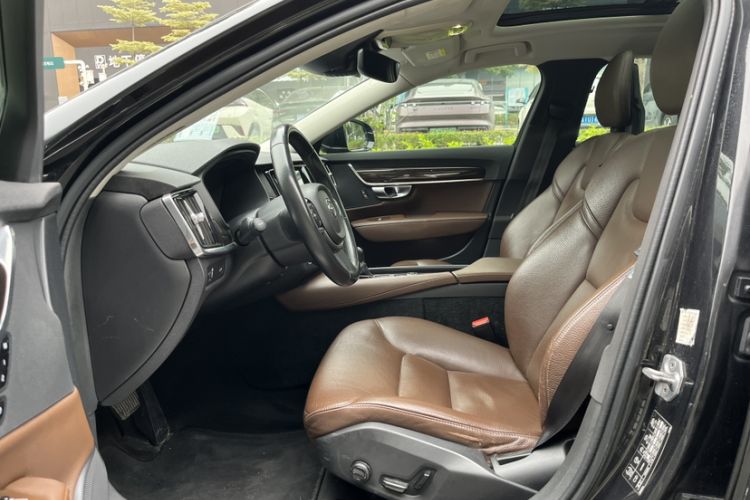Used Volvo S90 2018 T4 Zhiyuan Edition Interior 3