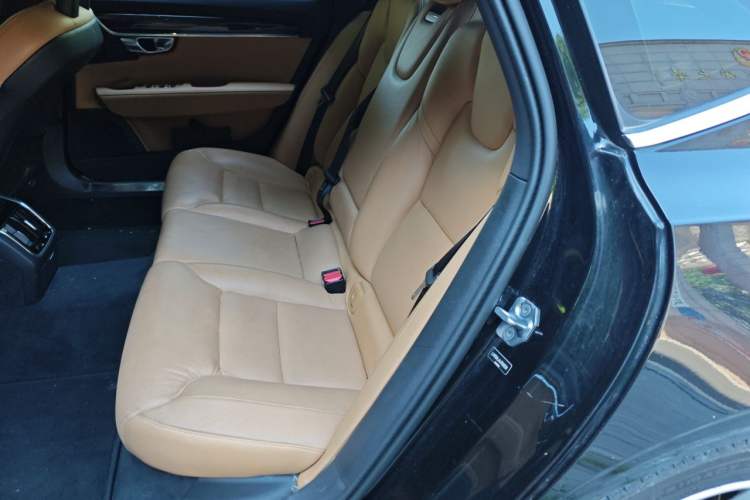 Used Volvo S90 2018 T4 Zhiyuan Edition Interior 4