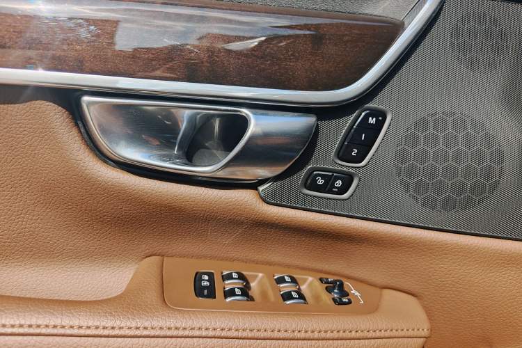 Used Volvo S90 2018 T5 Zhiyuan Edition Interior 6