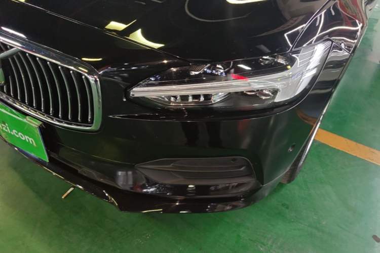 Used Volvo S90 2018 T4 Zhiyuan Edition Left Front Headlight