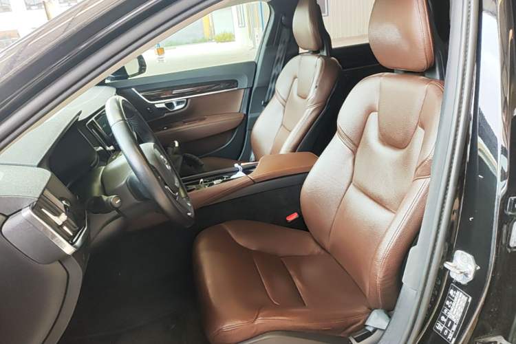 Used Volvo S90 2018 T4 Zhiyuan Edition Left Front Seat