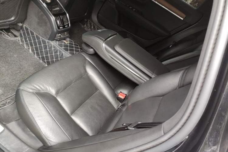 Used Volvo S90 2018 T5 Zhiya Edition Left Rear Seat