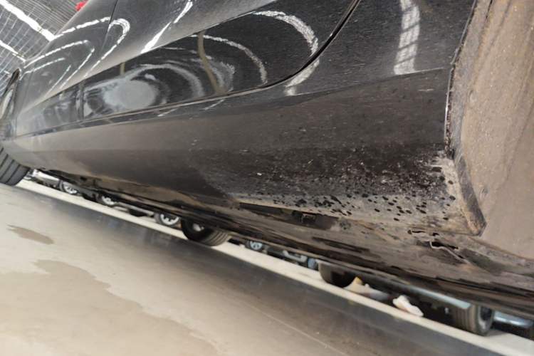 Used Volvo S90 2018 T4 Zhiyuan Edition Left Side Sill