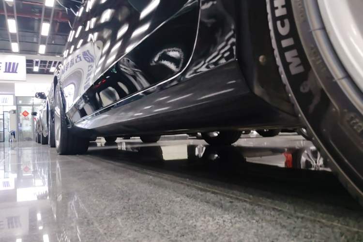 Used Volvo S90 2018 T4 Zhiyuan Edition Left Side Sill