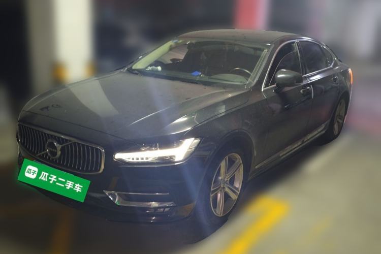 Used Volvo S90 2018 T5 Zhiyuan Edition Guazi used car, China used car export, Used car for sale, Used  cars, Cheapest cars for sale