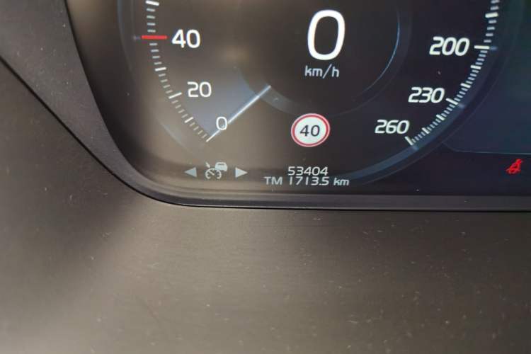 Used Volvo S90 2018 T5 Prestige Edition Odometer Close Up