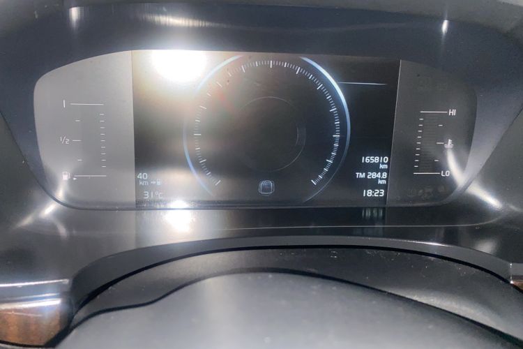 Used Volvo S90 2018 T4 Zhiyuan Edition Odometer Close Up