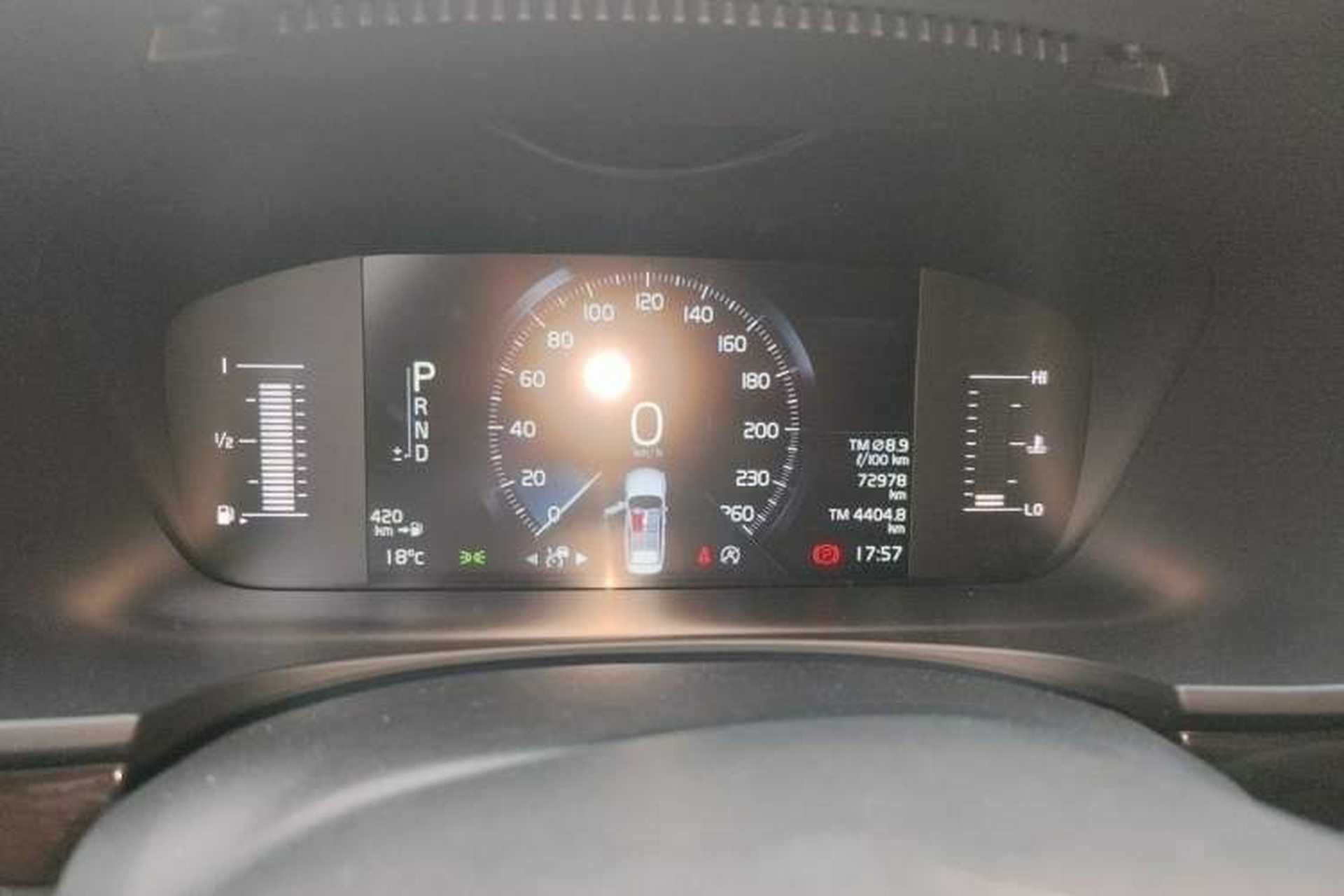 Used Volvo S90 2018 T4 Zhiyuan Edition Odometer Close Up