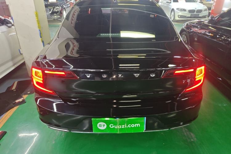 Used Volvo S90 2018 T4 Zhiyuan Edition Rear