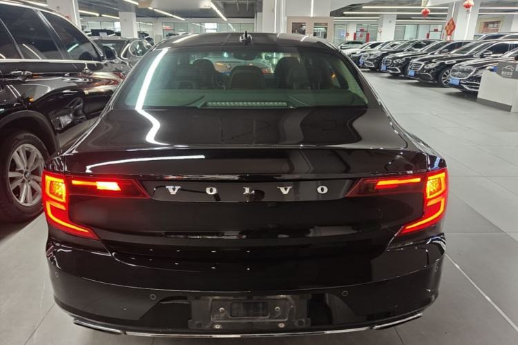 Used Volvo S90 2018 T4 Zhiyuan Edition Rear