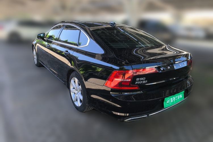 Used Volvo S90 2018 T4 Zhiyi Edition Rear Left 45 Deg