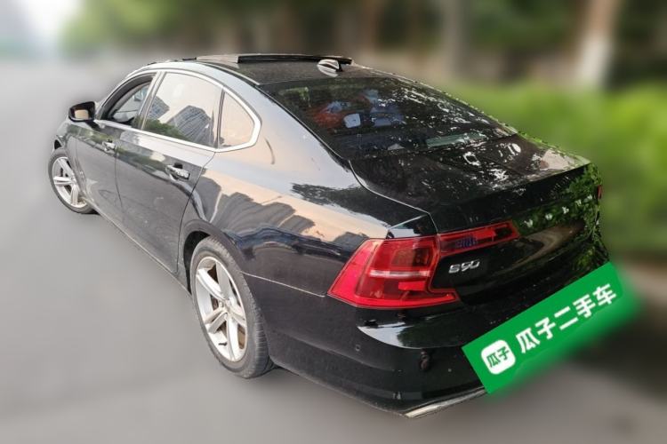 Used Volvo S90 2018 T4 Zhiyuan Edition Rear Left 45 Deg