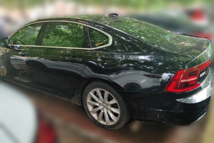 Used Volvo S90 2018 T5 Zhiyuan Edition Rear Left 45 Deg