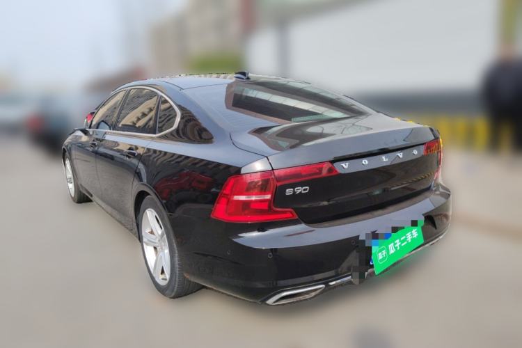 Used Volvo S90 2018 T4 Zhiyuan Edition Rear Left 45 Deg