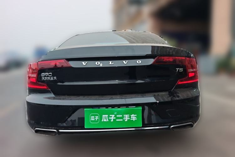 Used Volvo S90 2018 T4 Zhiyuan Edition Rear