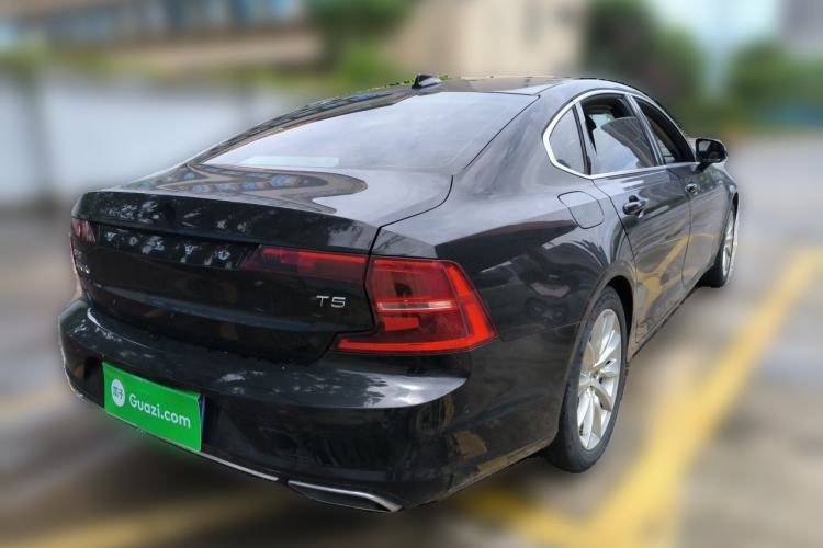 Used Volvo S90 2018 T5 Zhiyuan Edition Rear Right 45 Deg