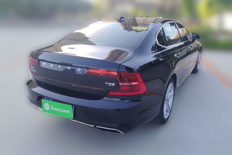 Used Volvo S90 2018 T5 Zhiyuan Edition Rear Right 45 Deg