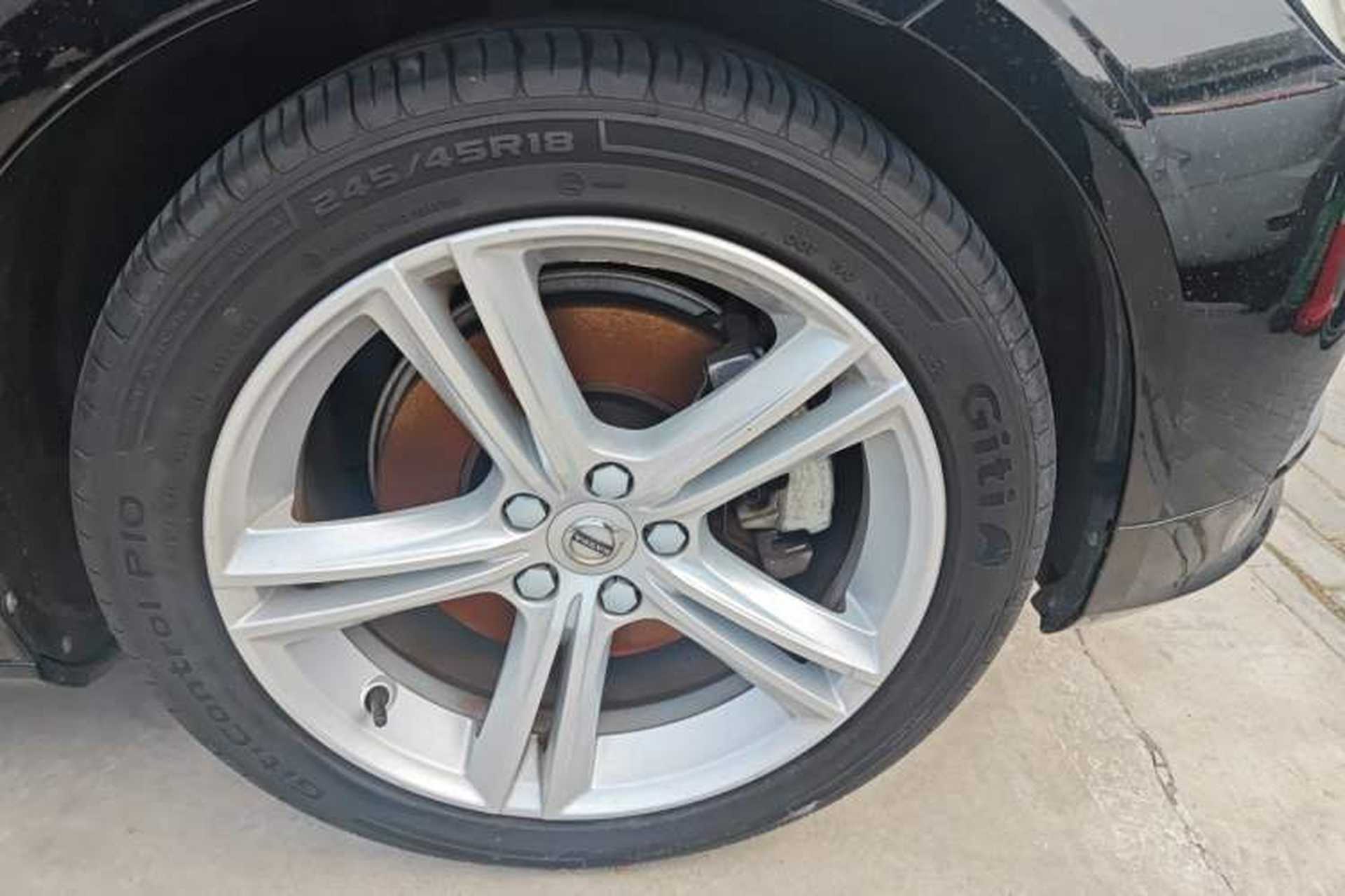 Used Volvo S90 2018 T4 Zhiyi Edition Right Front Wheel Hub