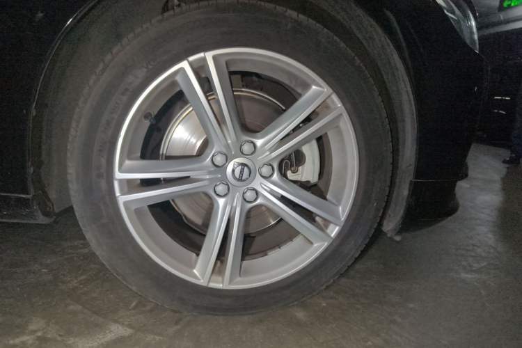 Used Volvo S90 2018 T4 Zhiyi Edition Right Front Wheel Hub