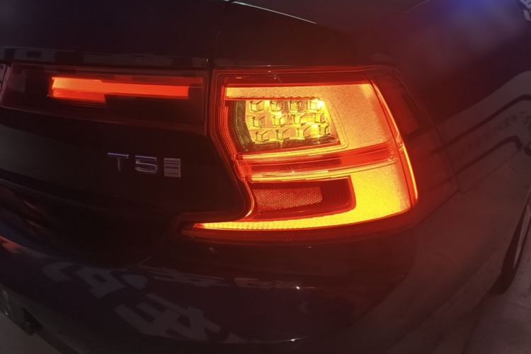 Used Volvo S90 2018 T5 Prestige Edition Right Rear Taillight
