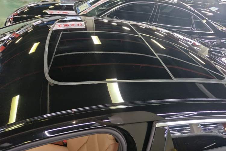 Used Volvo S90 2018 T4 Zhiyuan Edition Roof