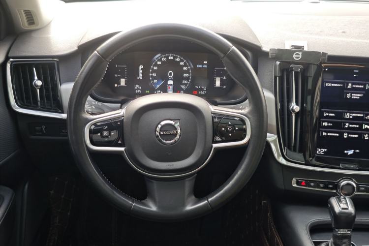 Used Volvo S90 2018 T4 Zhiyi Edition Steering Wheel
