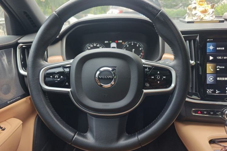 Used Volvo S90 2018 T5 Prestige Edition Steering Wheel