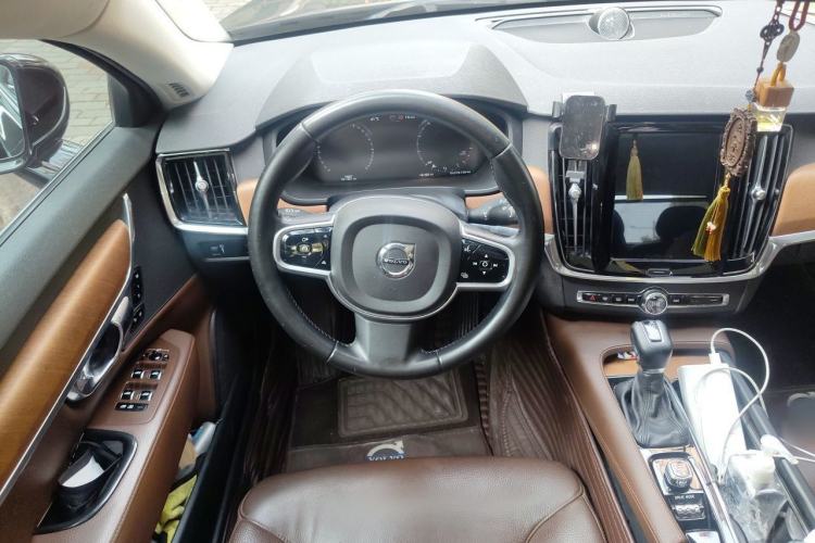 Used Volvo S90 2018 T5 Zhiya Edition Steering Wheel