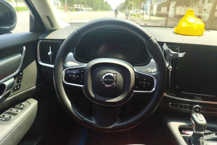 Used Volvo S90 2018 T4 Zhiyi Edition Steering Wheel