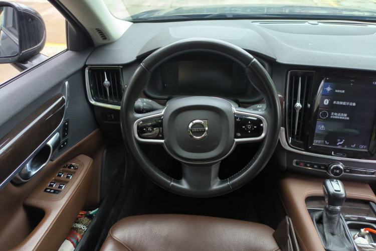 Used Volvo S90 2018 T5 Zhiyuan Edition Steering Wheel