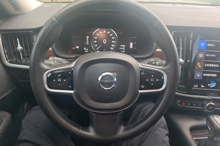 Used Volvo S90 2018 T4 Zhiyuan Edition Steering Wheel