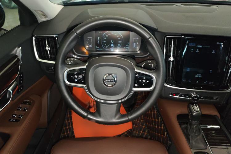 Used Volvo S90 2018 T5 Zhiyuan Edition Steering Wheel