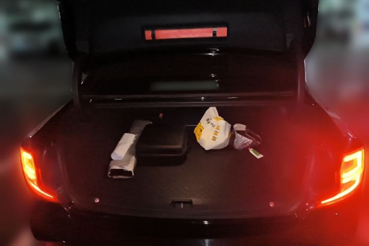 Used Volvo S90 2018 T4 Zhiyuan Edition Trunk