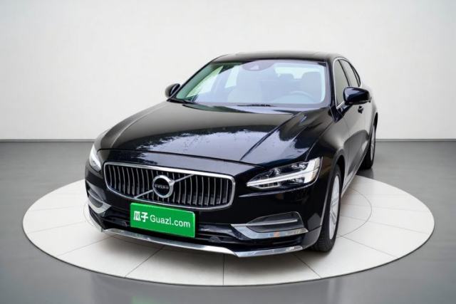 Ojetý Volvo S90 2018 T4 Zhiyi Edition