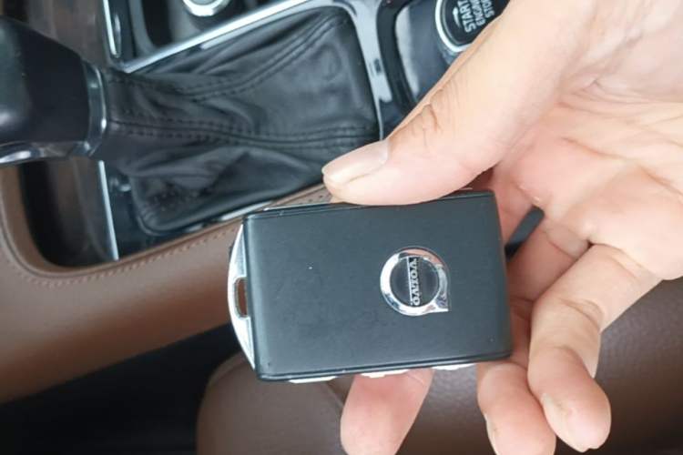 Used Volvo S90 2018 T4 Zhiyuan Edition Vehicle Key