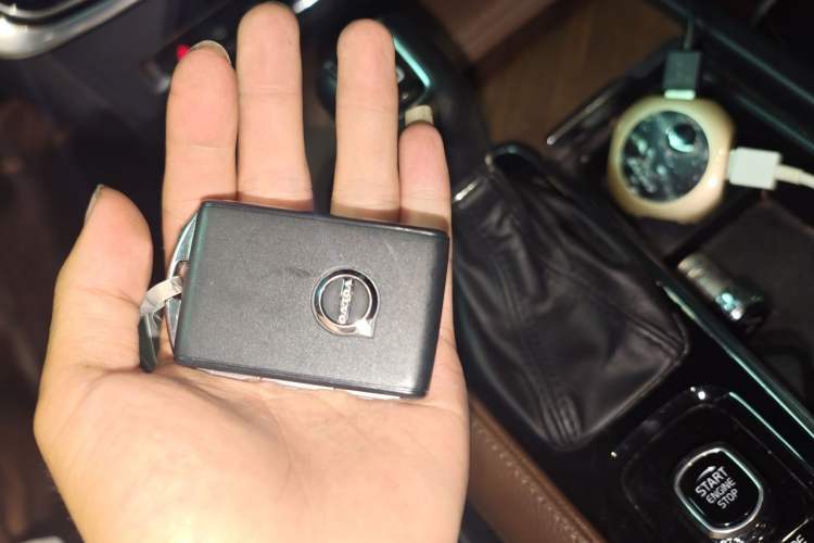 Used Volvo S90 2018 T5 Zhiyuan Edition Vehicle Key