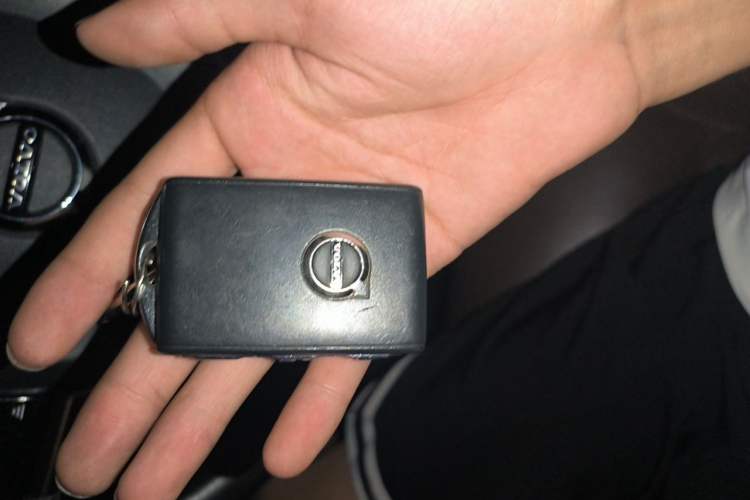 Used Volvo S90 2018 T4 Zhiyuan Edition Vehicle Key