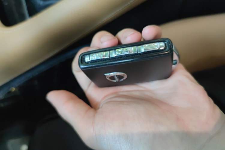 Used Volvo S90 2018 T4 Zhiyuan Edition Vehicle Key
