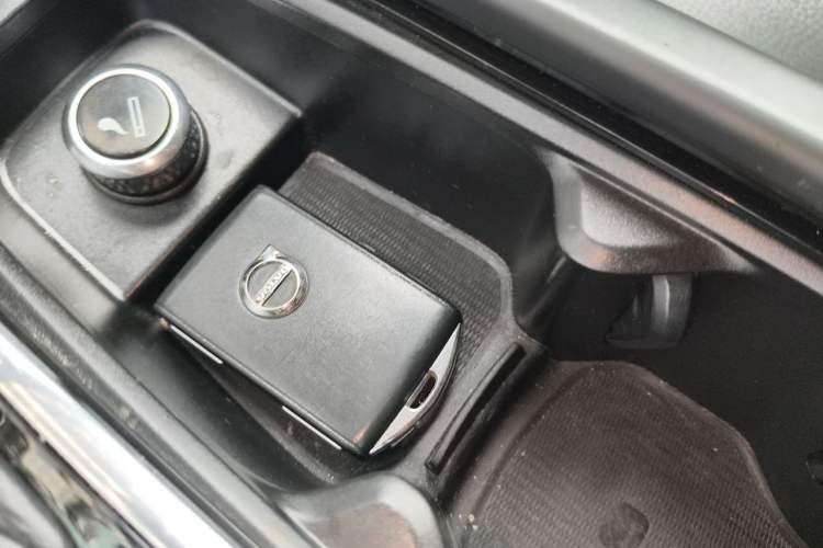 Used Volvo S90 2018 T4 Zhiyi Edition Vehicle Key