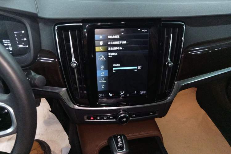 Used Volvo S90 2018 T4 Zhiyuan Edition Audio And AC Panel