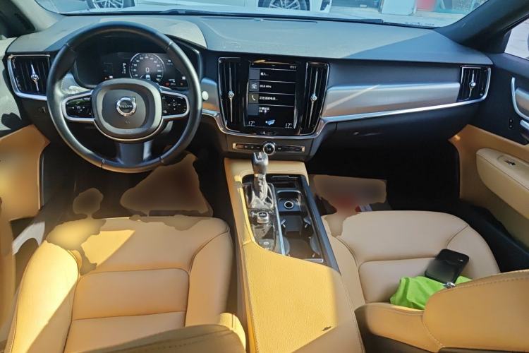 Used Volvo S90 2018 T4 Zhiyi Edition Center Console