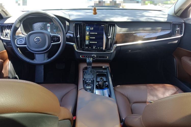 Used Volvo S90 2018 T5 Zhiyuan Edition Center Console