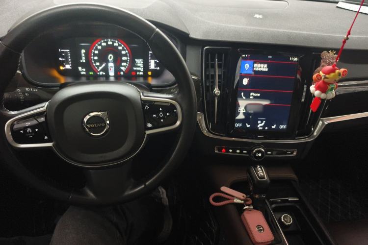 Used Volvo S90 2018 T4 Zhiyuan Edition Center Console