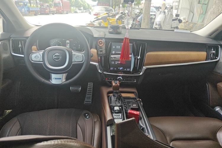 Used Volvo S90 2018 T5 Zhiya Edition Center Console