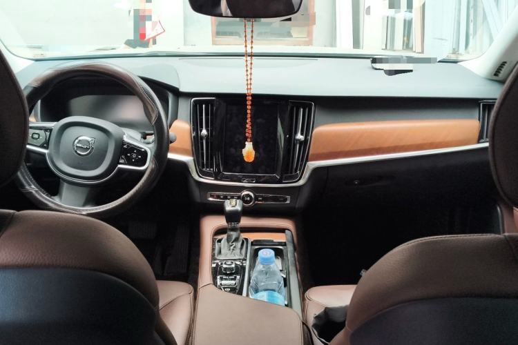 Used Volvo S90 2018 T5 Zhiya Edition Center Console