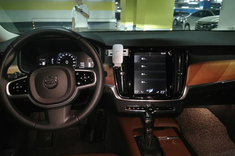Used Volvo S90 2018 T5 Zhiyuan Edition Center Console