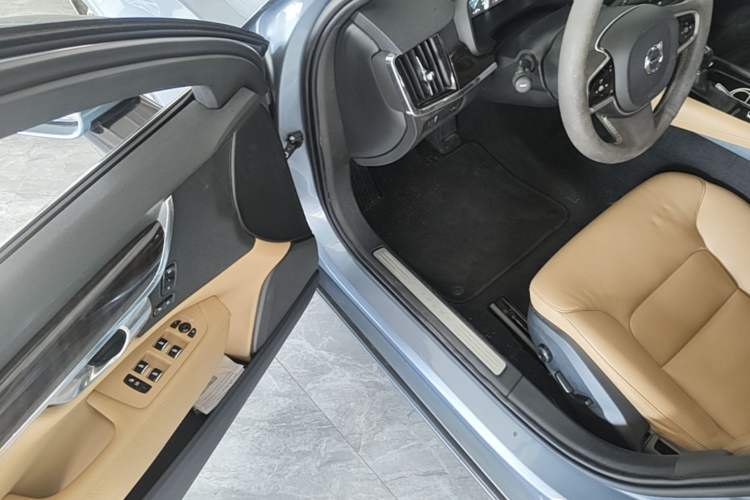 Used Volvo S90 2018 T5 Zhiyuan Edition Driver Seat