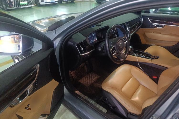 Used Volvo S90 2018 T4 Zhiyuan Edition Driver Seat