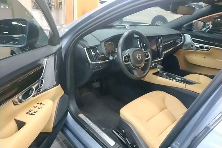 Used Volvo S90 2018 T4 Zhiyuan Edition Driver Seat