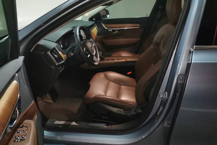 Used Volvo S90 2018 T5 Zhiyuan Edition Driver Seat